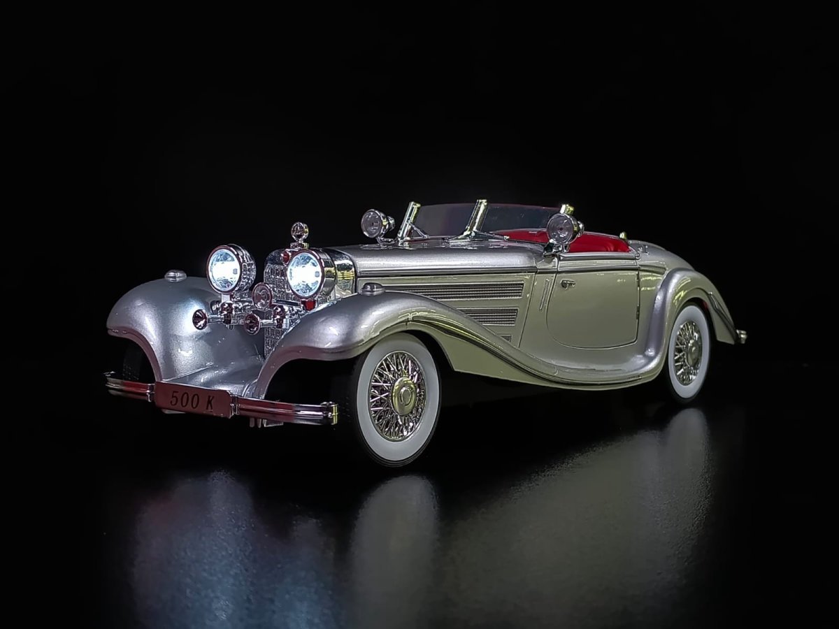 Mercedes Benz 500 K Gris