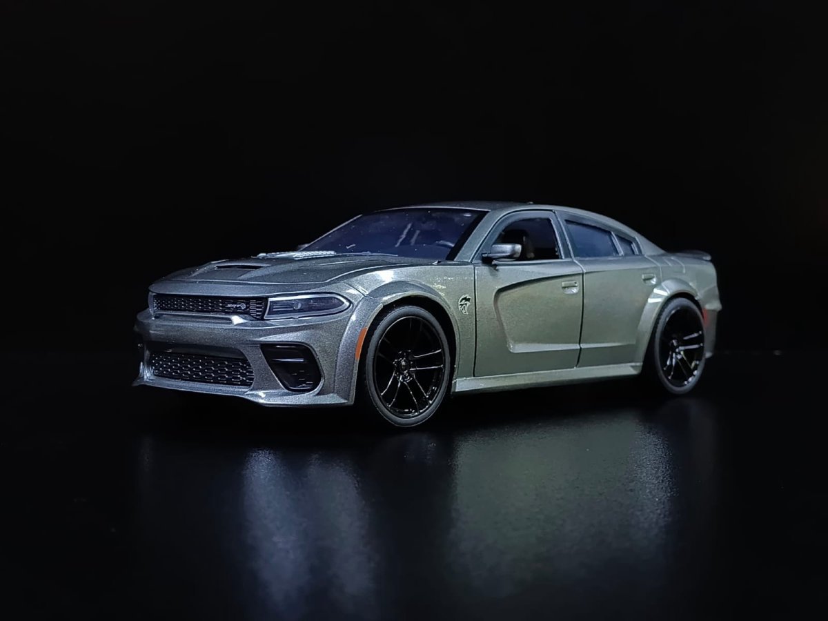 Dodge Charger SRT