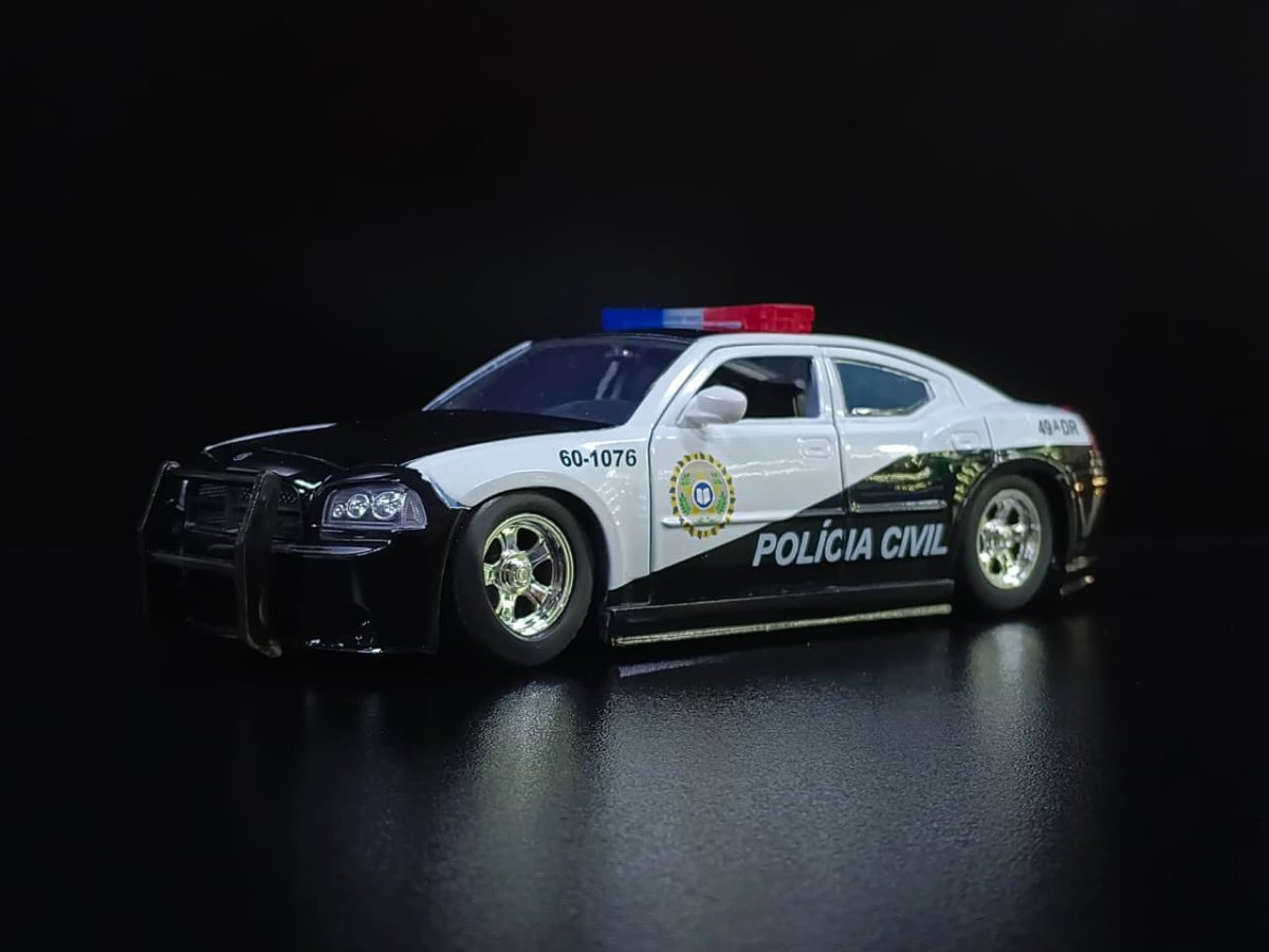 Dodge Charger 2006 Police
