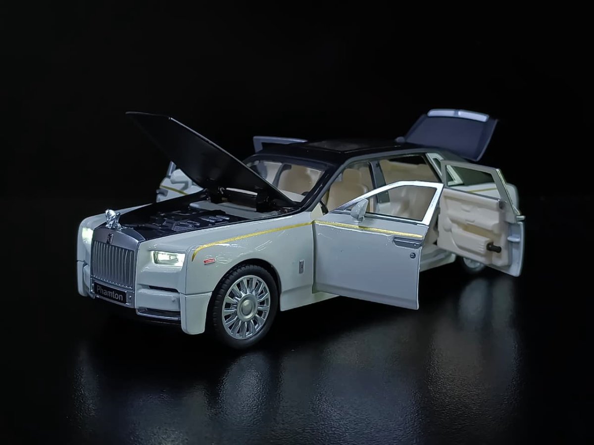Rolls Royce Phantom VIII Blanco - Imagen 2