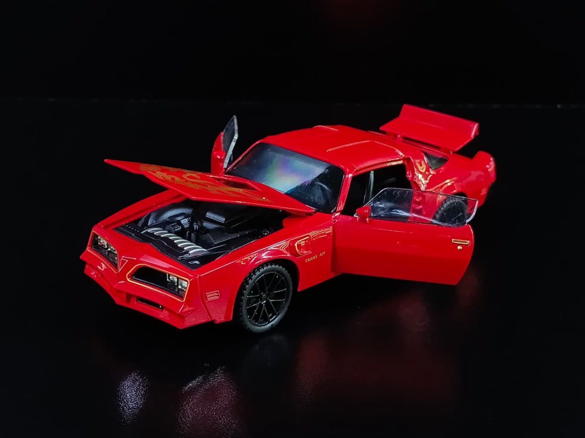 Pontiac Firebird Trans Am Rojo - Imagen 3