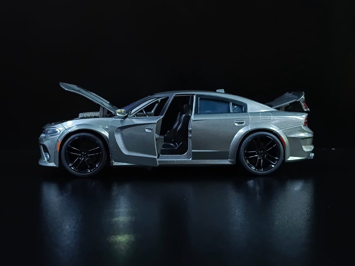 Dodge Charger SRT - Imagen 3