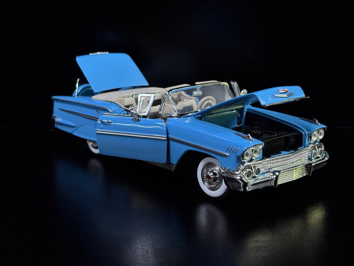 Chevy Impala 1958 Celeste – Motormax 1:18