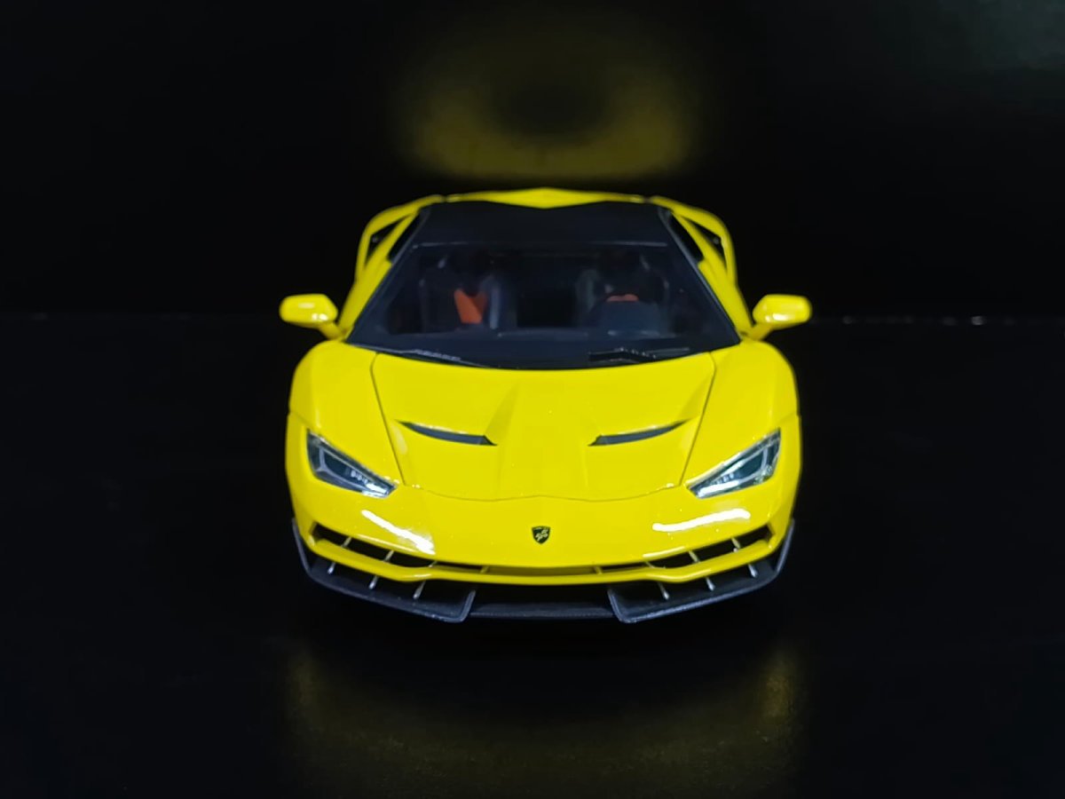 Lamborghini Centanrio Amarillo - Imagen 3
