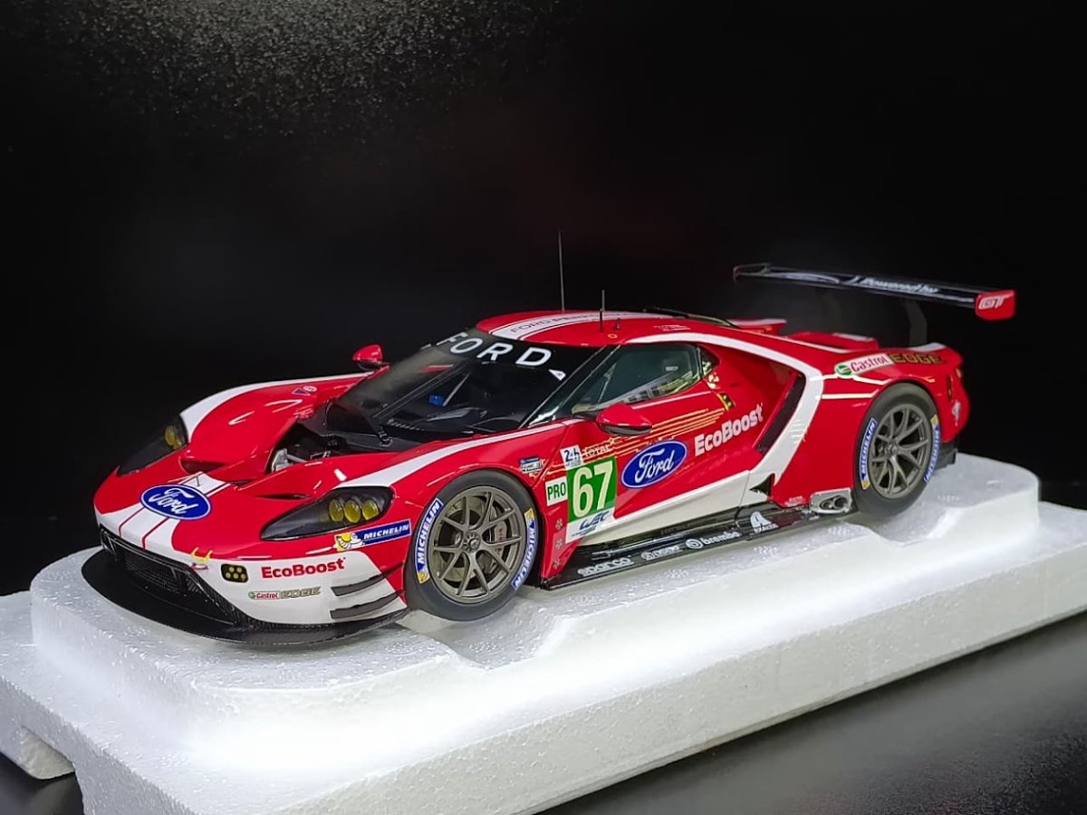 Ford GT Le Mans 24HRS – Autoart 1:18