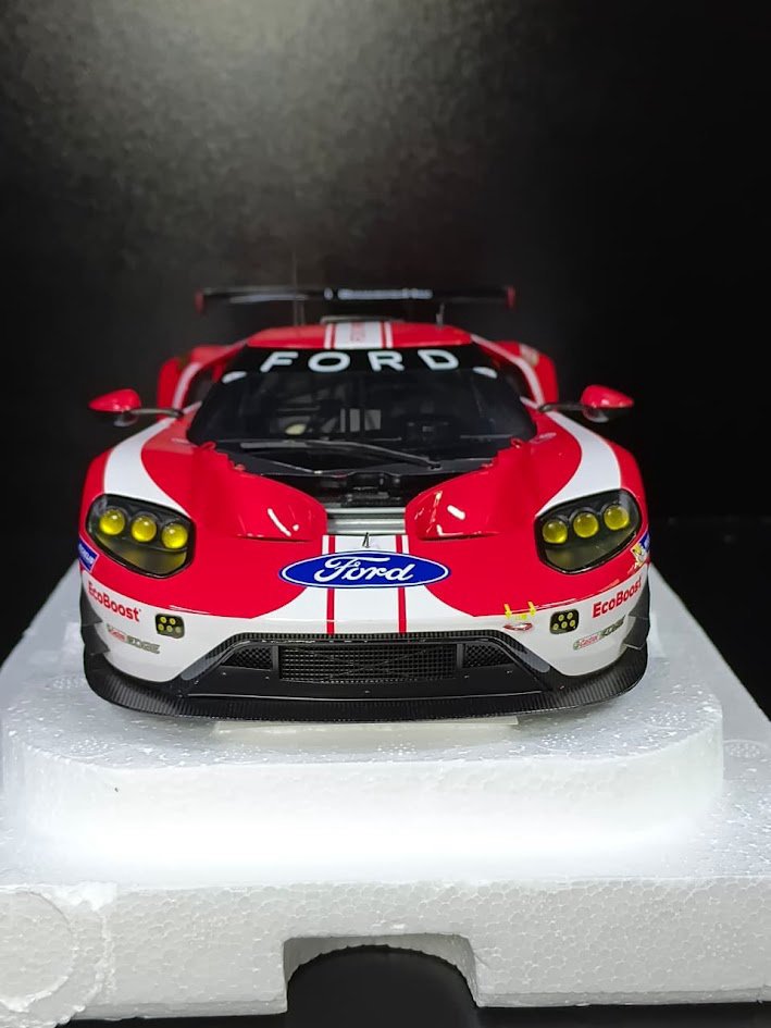 Ford GT Le Mans 24HRS – Autoart 1:18