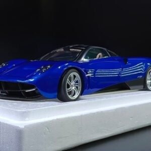 Pagani Huayra AutoArt 1:12