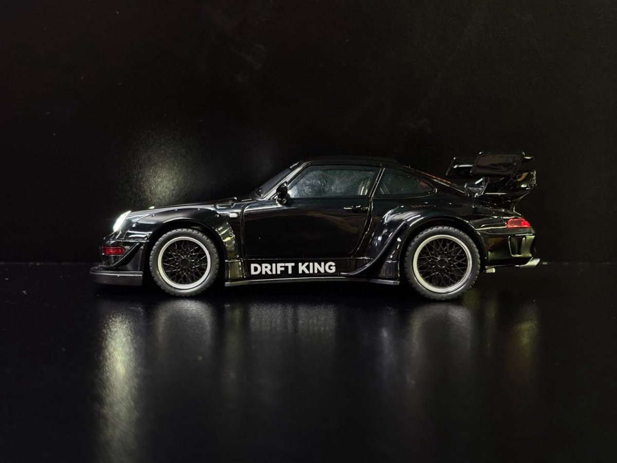 Porsche 911 RWB Negro 1:24