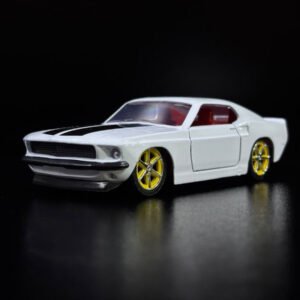 Roman's Ford Mustang 1:32 – Jada 1:24